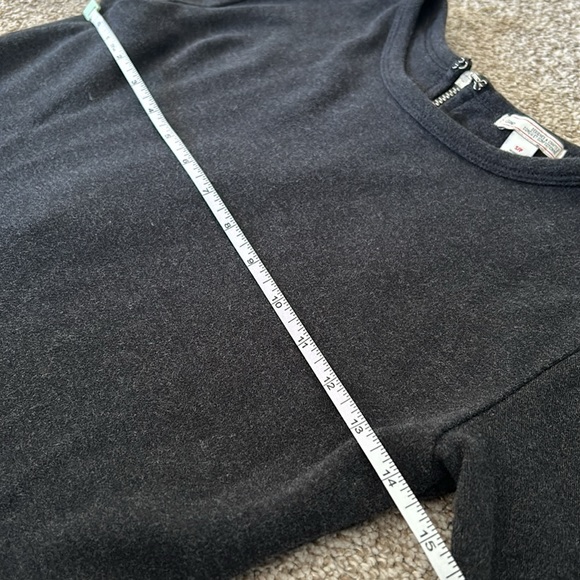 Gap Peplum Shirt - Picture 3 of 5